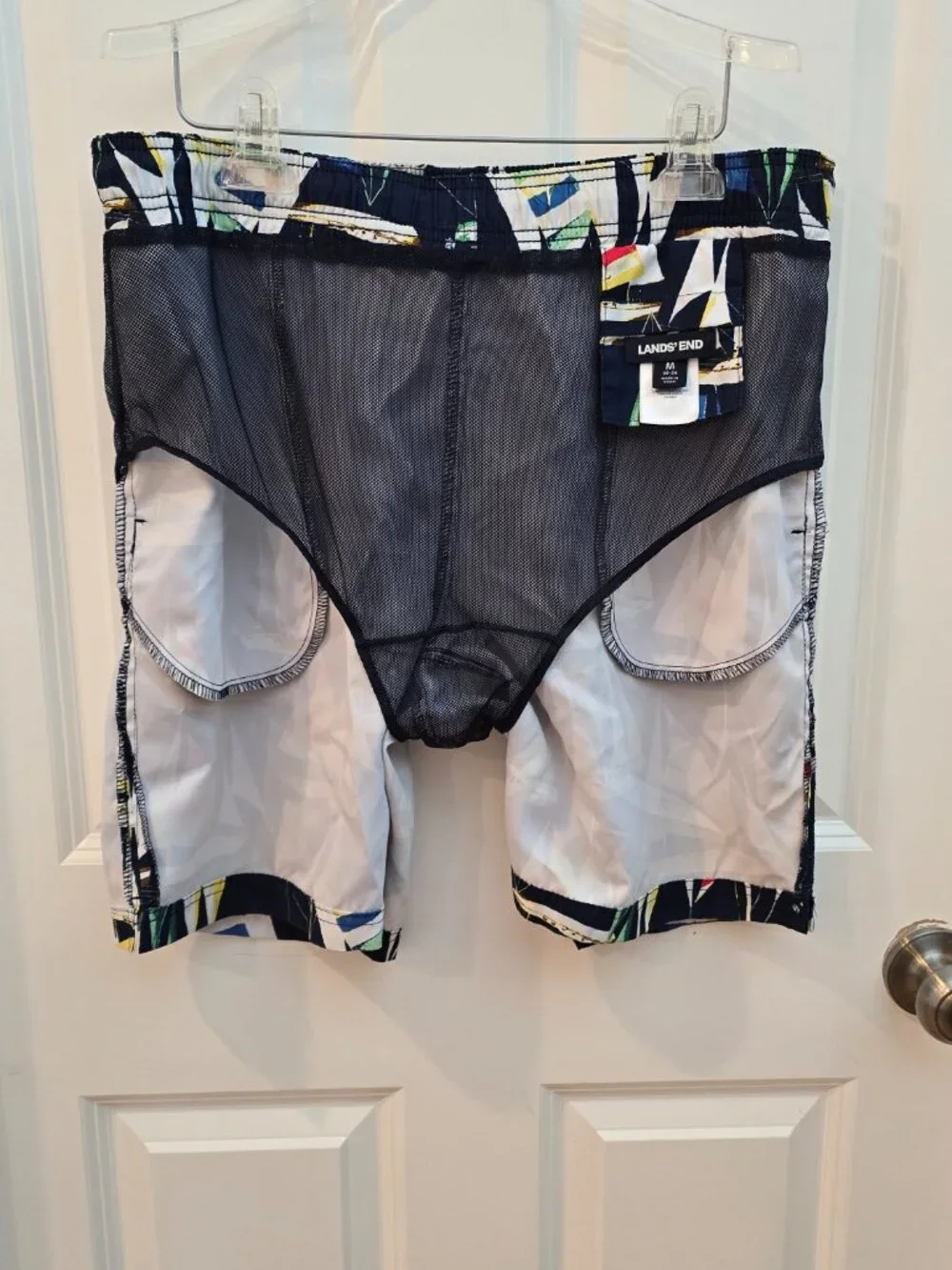 Land's End Men's Sailboat Print Swim Trunks Size M Mesh Lined Nautical Board Sho